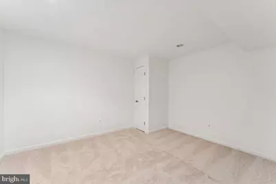 1551 Brownsville Drive, Herndon, VA 20170 - Photo 33