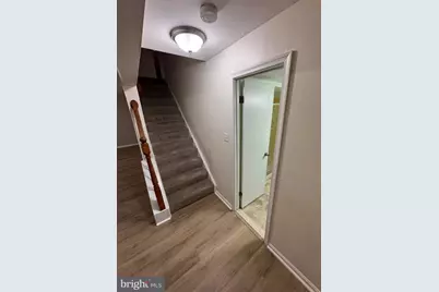 10030 Wood Sorrels Lane, Burke, VA 22015 - Photo 9