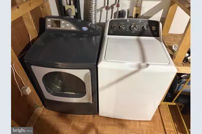 10030 Wood Sorrels Lane, Burke, VA 22015 - Photo 15