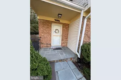 10030 Wood Sorrels Lane, Burke, VA 22015 - Photo 3