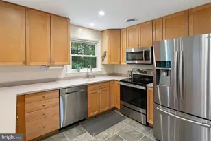 1912 Swan Terrace, Alexandria, VA 22307 - Photo 15