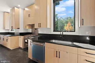 5524 Summit St, Centreville, VA 20120 - Photo 21