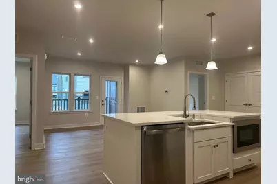 14401 Milk Thistle Ln #335, Chantilly, VA 20151 - Photo 3