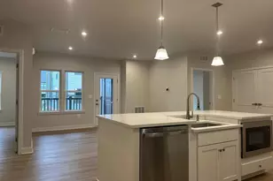 14401 Milk Thistle Ln, Chantilly, VA 20151 - Photo 3