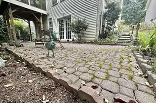 2403 Shreve Hill Rd, Dunn Loring, VA 22027 - Photo 25