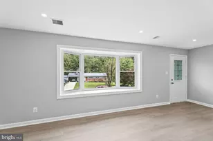 5822 Brookview Dr, Alexandria, VA 22310 - Photo 13