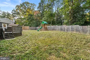 10402 Hollyoak Pl, Fairfax, VA 22032 - Photo 55