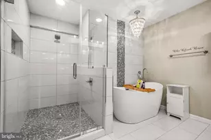 10402 Hollyoak Pl, Fairfax, VA 22032 - Photo 27