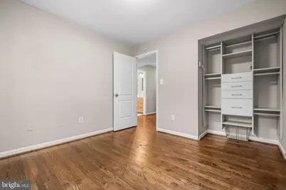 10402 Hollyoak Place, Fairfax, VA 22032 - Photo 33