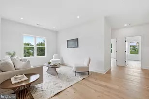 1945 Leonard Rd, Falls Church, VA 22043 - Photo 45