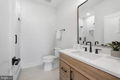 1945 Leonard Road, Falls Church, VA 22043 - Photo 61