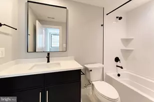 6908 Southridge Dr, McLean, VA 22101 - Photo 55