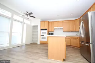 8025 Samuel Wallis St, Lorton, VA 22079 - Photo 27