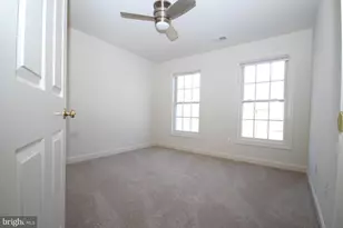 8025 Samuel Wallis St, Lorton, VA 22079 - Photo 13
