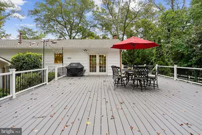 1616 Sherwood Hall Lane, Alexandria, VA 22306 - Photo 19