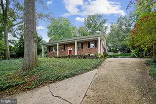 1616 Sherwood Hall Ln, Alexandria, VA 22306 - Photo 55