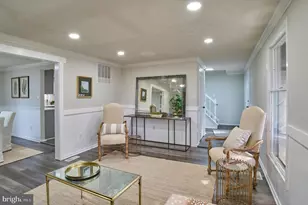 13032 Monterey Estates Dr, Herndon, VA 20171 - Photo 7