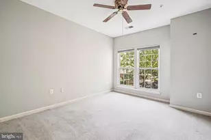 4131 Fountainside Ln, Fairfax, VA 22030 - Photo 15