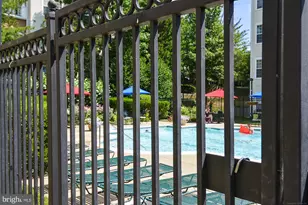 4131 Fountainside Ln, Fairfax, VA 22030 - Photo 27