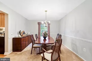 10848 Burr Oak Way, Burke, VA 22015 - Photo 7