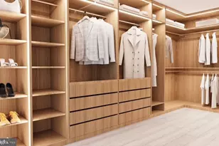 506 Stephen Cir SW, Vienna, VA 22180 - Photo 13