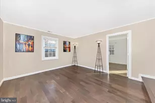 2112 Pimmit Dr, Falls Church, VA 22043 - Photo 19