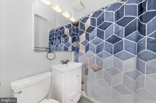 2112 Pimmit Dr, Falls Church, VA 22043 - Photo 35