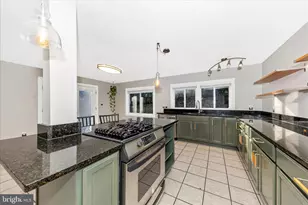 2112 Pimmit Dr, Falls Church, VA 22043 - Photo 13