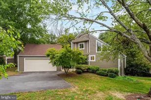 11916 Moss Point Ln, Reston, VA 20194 - Photo 1