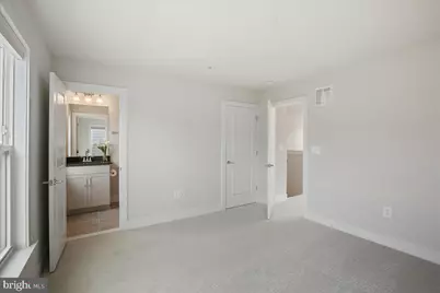 12768 Sunrise Valley Drive, Reston, VA 20191 - Photo 29