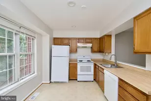 6643 Medinah Ln, Alexandria, VA 22312 - Photo 5