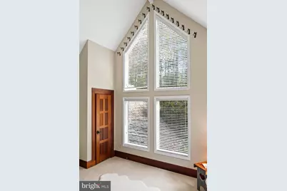 536 Springvale Road, Great Falls, VA 22066 - Photo 85