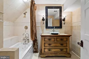 536 Springvale Rd, Great Falls, VA 22066 - Photo 89