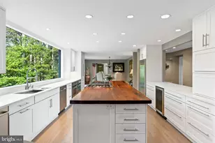 536 Springvale Rd, Great Falls, VA 22066 - Photo 15