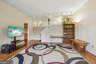 2118 Green Watch Way, Reston, VA 20191 - Photo 3