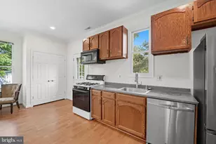 6812 Chestnut Ave, Falls Church, VA 22042 - Photo 15