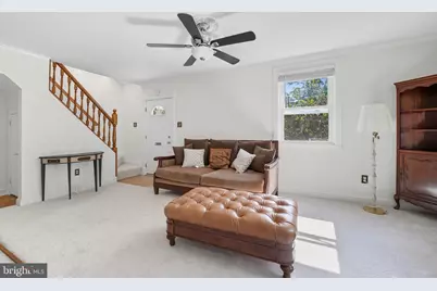 6812 Chestnut Avenue, Falls Church, VA 22042 - Photo 5