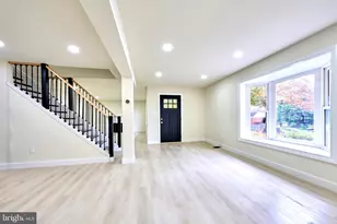 1904 Lamson Pl, McLean, VA 22101 - Photo 9