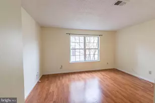 12103 Green Ledge Ct, Fairfax, VA 22033 - Photo 17