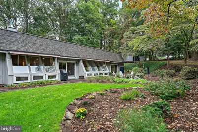 9706 Beach Mill Road, Great Falls, VA 22066 - Photo 31
