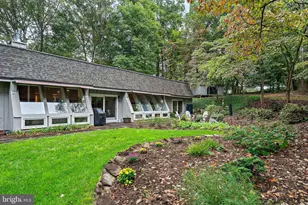 9706 Beach Mill Rd, Great Falls, VA 22066 - Photo 31