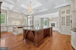 1174 Old Tolson Mill Rd, McLean, VA 22102 - Photo 11