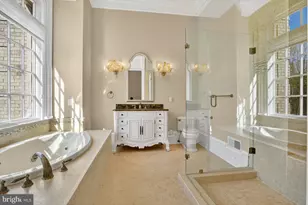 1174 Old Tolson Mill Rd, McLean, VA 22102 - Photo 15