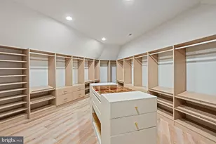 10900 Hunter Station Rd, Vienna, VA 22181 - Photo 69