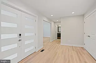 10900 Hunter Station Rd, Vienna, VA 22181 - Photo 7