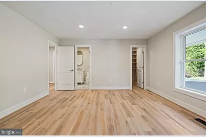 10900 Hunter Station Road, Vienna, VA 22181 - Photo 19