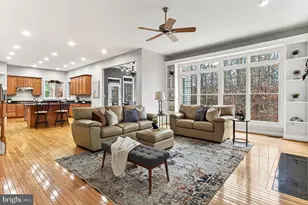 6209 Waterlily Ct, Alexandria, VA 22310 - Photo 3