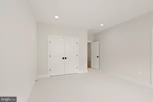 8217 Bucknell Dr, Vienna, VA 22180 - Photo 53