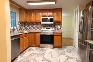 10434 Calumet Grove Dr, Fairfax, VA 22032 - Photo 5