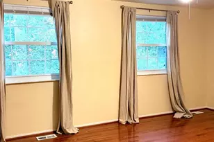 10434 Calumet Grove Dr, Fairfax, VA 22032 - Photo 7